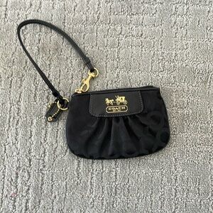 Coach Tiny Wristlet